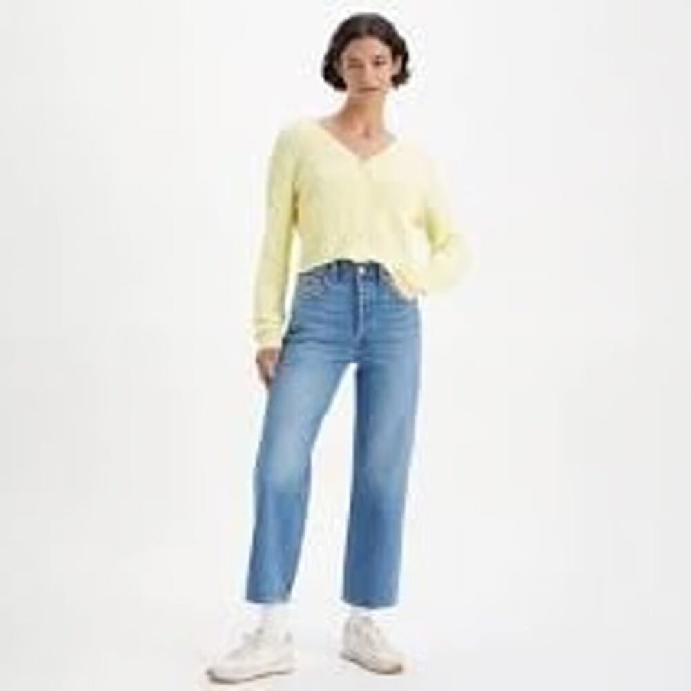 Straight girl jeans